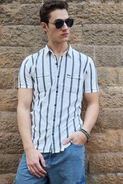 WHITE CANDY STRIPE KNIT SHIRT