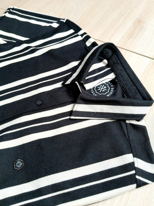 Bonnaty Men Black & White Striped Casual Shirt
