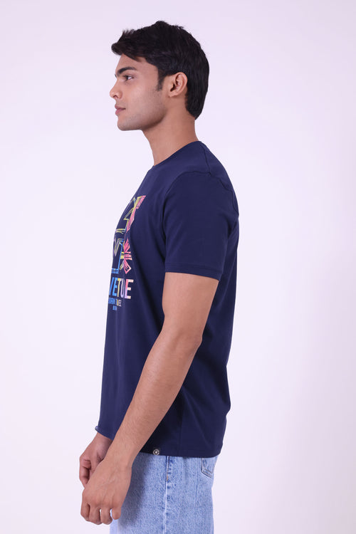 NAVY ADVENTURE GRAPHIC PRINT T-SHIRT