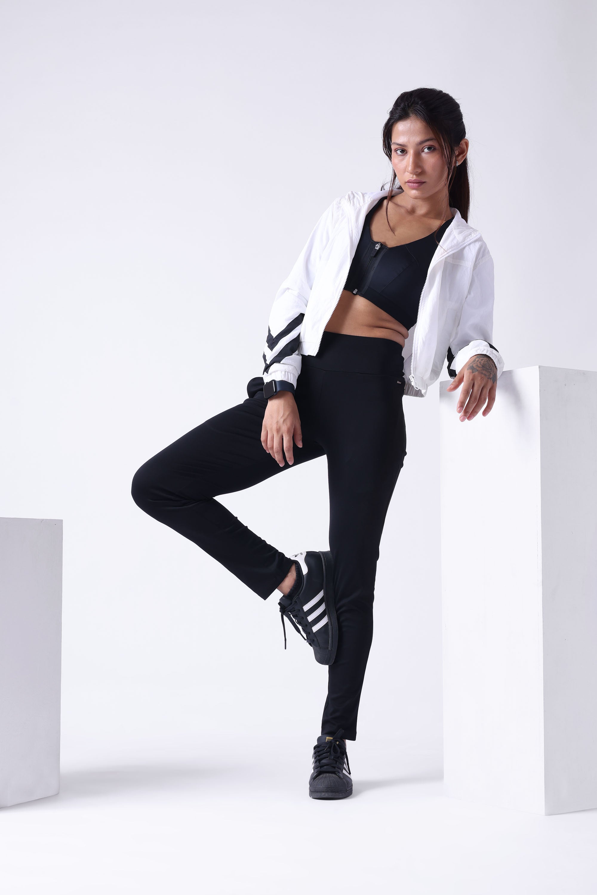 BLACK HIGH RISE FUNCTIONAL LEGGINGS