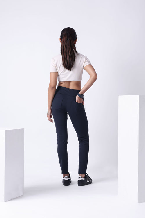 BLACK HIGH WAIST ANKLE LENGTH ATHLEISURE PANTS