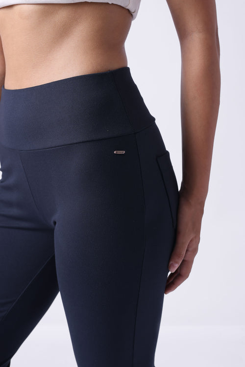 BLACK HIGH WAIST ANKLE LENGTH ATHLEISURE PANTS