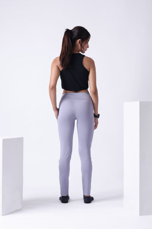 LIGHT GREY HIGH RISE FUNCTIONAL LEGGINGS