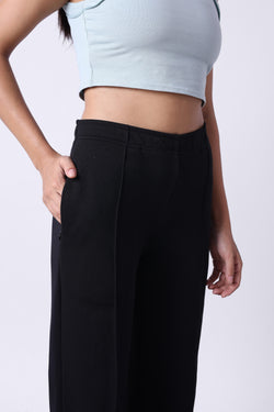 BLACK ESSENTIAL FLEECE PANT