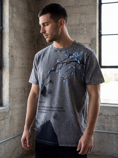 Men Acid Wash Shadow Blossom Graphic T-Shirt – Charcoal Grey
