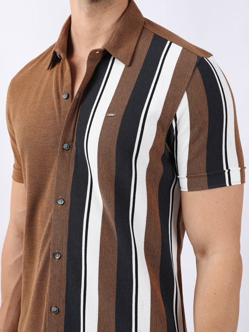 CAMEL ASYMMETRIC STRIPE KNIT SHIRT