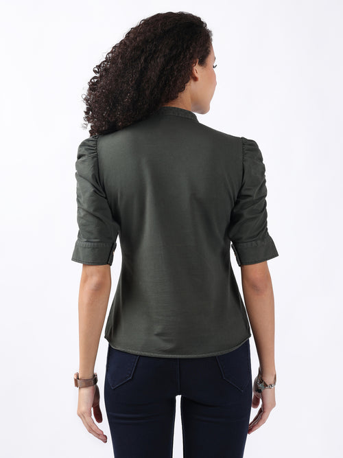 OLIVE PUFF SLEEVE HALF PLACKET TOP