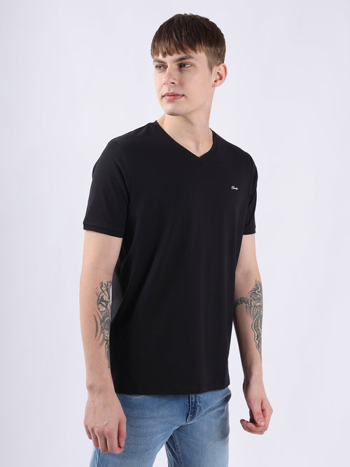 BLACK V-NECK LIGHT WEIGHT T-SHIRT